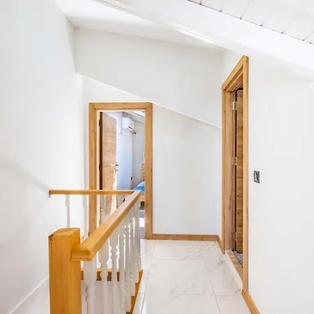 Pisuites Apartamento
