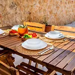 Pisuites * Kaş